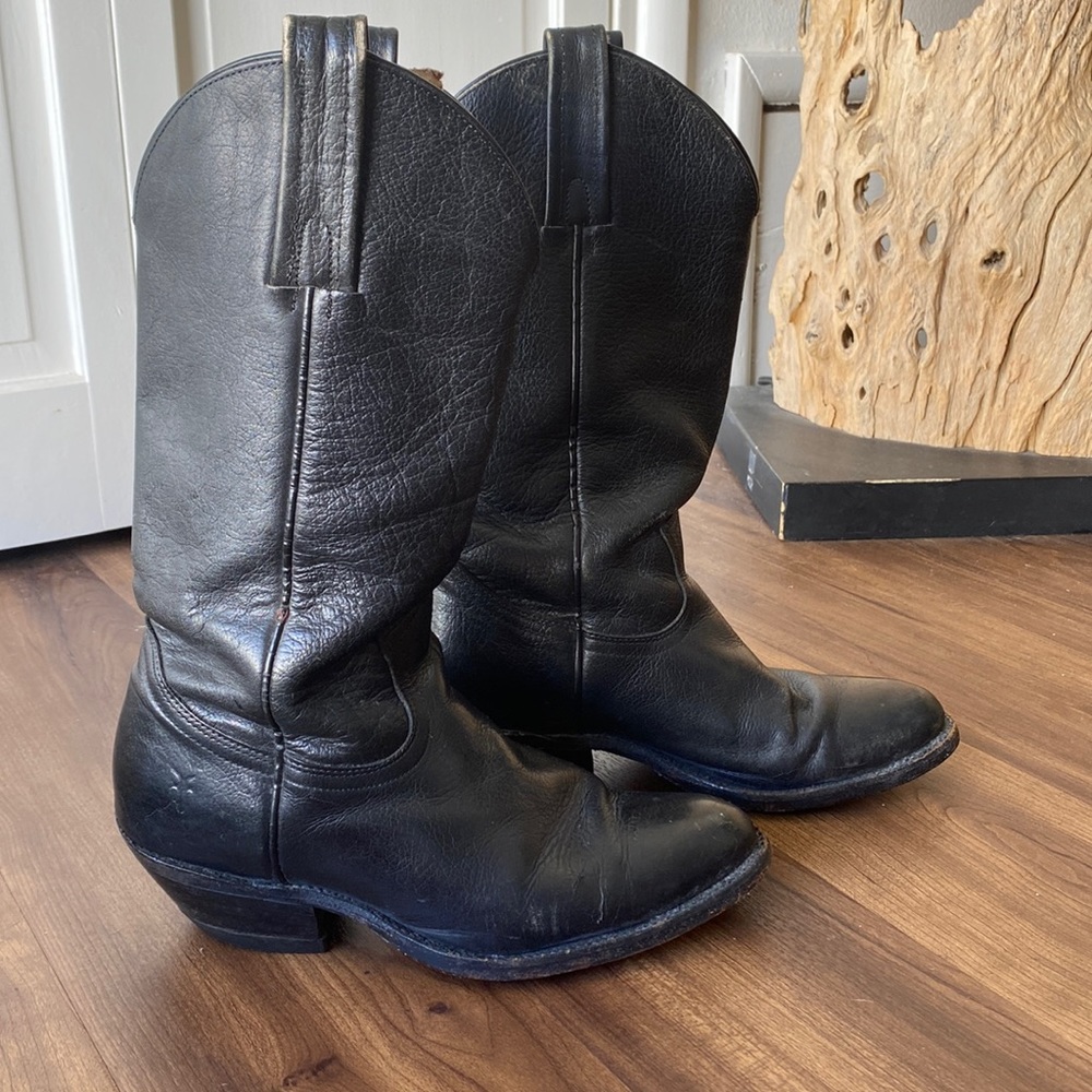 FRYE black leather cowboy boots